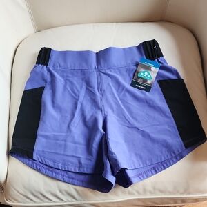 Columbia Women's Purple and Black Shorts